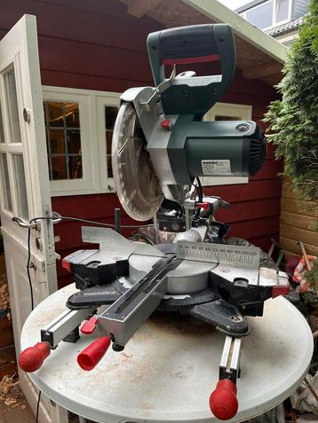 Metabo KGS 254M + KSU400 onderstel – complete set beschikbaar voor biedingen