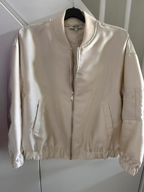 Leuke oversized zomerse bomber van Shoeby x Monica Geuze, Kleding | Dames, Jassen | Zomer, Zo goed als nieuw, Ophalen of Verzenden