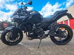 Kawasaki Z650 bj2024 Akrapovic sportuitlaat 400km ZGAN!, Motoren, Motoren | Kawasaki, 2 cilinders, Motorrijbewijs A, Particulier