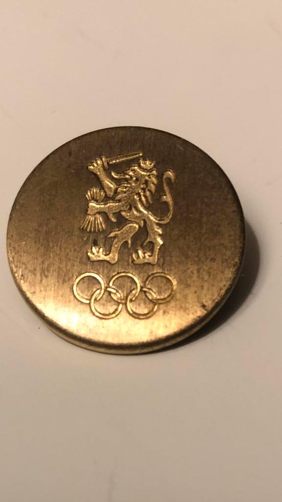 Knoop Olympische ringen en Nederlandse leeuw (NOC*NSF) 20 mm, Verzamelen, Overige Verzamelen, Gebruikt, Ophalen of Verzenden