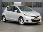 Toyota Yaris 1.0 VVT-i Aspiration Ecc|Navi|Camera, Euro 5, Stof, Gebruikt, 750 kg