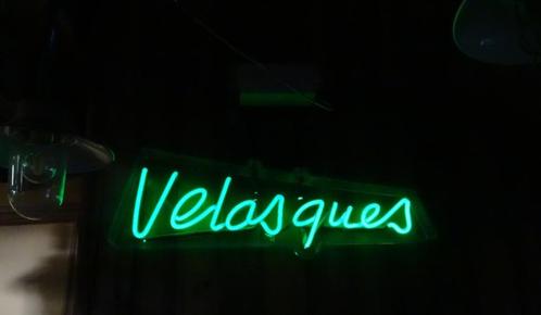 originele neon reclame velasques sigaren, Antiek en Kunst, Curiosa en Brocante, Ophalen