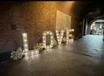 Te huur lichtcijfers - love, Ophalen of Verzenden, Zo goed als nieuw, Netvoeding, Minder dan 50 watt