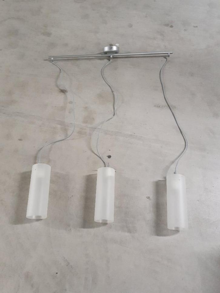 Te koop, hanglamp met glazen kelken, ZGAN!!, Huis en Inrichting, Lampen | Hanglampen, Zo goed als nieuw, 75 cm of meer, Glas, Metaal