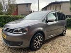 Volkswagen Touran 1.2 TSI 77KW BMT 7 PERSOONS 2014 Grijs, Voorwielaandrijving, Metallic lak, 74 €/maand, 4 cilinders
