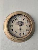 WANDKLOK extra grote retro Wandklok 44 cm - Glasplaat mist, Ophalen of Verzenden, Gebruikt, Analoog, Wandklok