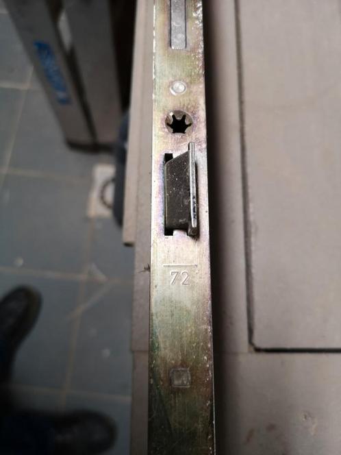 Buva Driepuntsluiting 211 cm senioren, Doe-het-zelf en Verbouw, Hang- en Sluitwerk, Zo goed als nieuw, Slot, Ophalen