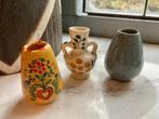 Vintage mini 3 vaasjes kleine potjes keramiek folklore retro, Antiek en Kunst, Antiek | Keramiek en Aardewerk, Ophalen of Verzenden