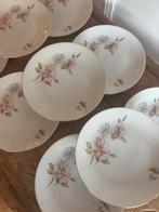 Gebaksbordjes Bavaria porselein bloem goud,vintage, Antiek en Kunst, Antiek | Servies compleet, Ophalen of Verzenden