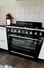 Smeg fornuis 90 cm Zwart TR90NLLK9, Witgoed en Apparatuur, Fornuizen, Ophalen, 60 cm of meer, Zo goed als nieuw, Gas