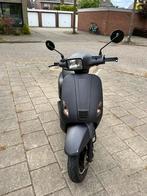 La souris geel kenteken + smoked knipperlichten +windscherm, Fietsen en Brommers, Ophalen, Zo goed als nieuw, Benzine