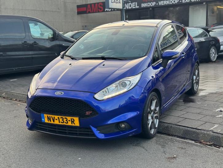 Ford Fiesta 1.6 ST2 RECARO, Auto's, Ford, Bedrijf, Te koop, Fiësta, ABS, Airbags, Airconditioning, Bluetooth, Boordcomputer, Centrale vergrendeling