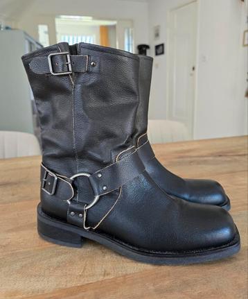 Stoere boots laarzen 41. Halfhoog, zwart leer, nieuwstaat! beschikbaar voor biedingen