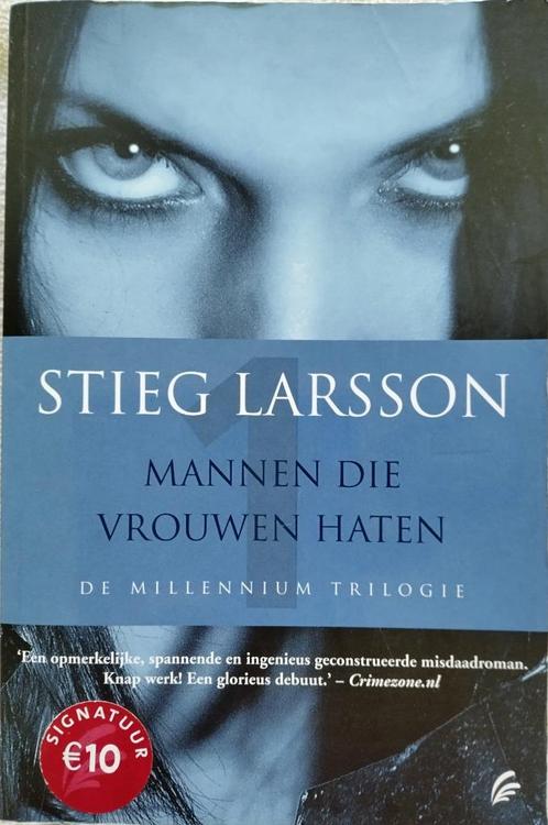 Boek Mannen die vrouwen haten Stieg Larsson, Boeken, Thrillers, Gelezen, Scandinavië, Ophalen of Verzenden