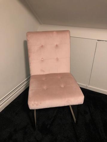 Roze richmond stoel
