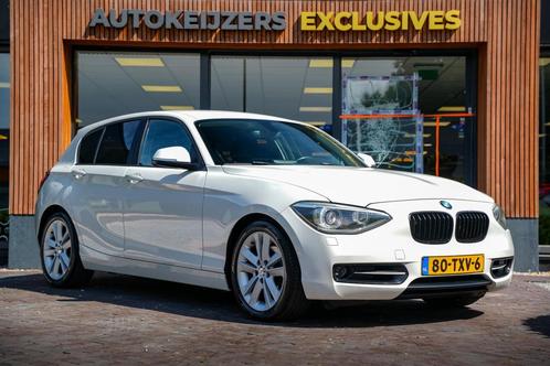BMW 1-serie 118i Business+ Keyless Cruise Xenon Automaat! Sp, Auto's, BMW, Bedrijf, Te koop, 1-Serie, ABS, Airbags, Airconditioning