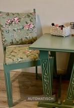 Leuk make up of teken tafeltje met stoel, Ophalen, Zo goed als nieuw, Tafel(s) en Stoel(en)