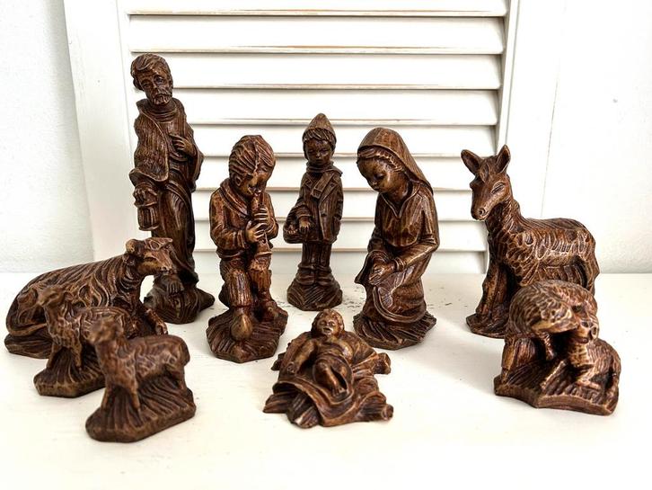 Kerststal beeldjes bruin 10 stuks, Diversen, Kerst, Nieuw, Ophalen