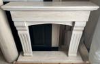 Schouw natuursteen, travertin massief BxHxD 130x106x34cm, Huis en Inrichting, Haarden, Ophalen, Zo goed als nieuw, Inbouwhaard