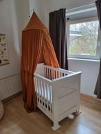 Witte ledikant incl klamboe en goed matras, Kinderen en Baby's, Kinderkamer | Complete kinderkamers, Gebruikt, Ophalen of Verzenden