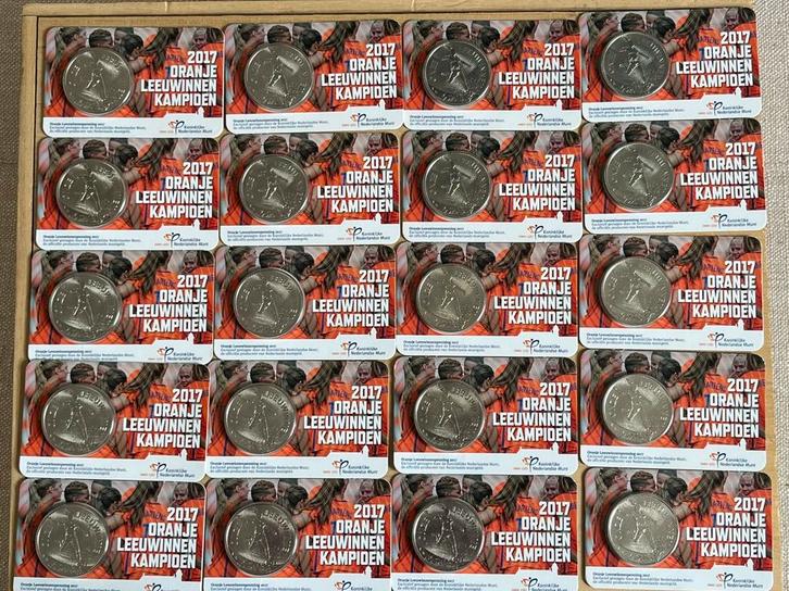 60x Coincards Nederland T-Rex Oranje Leeuwinnen Dag vd Munt, Postzegels en Munten, Munten | Nederland, Euro's, Koningin Beatrix