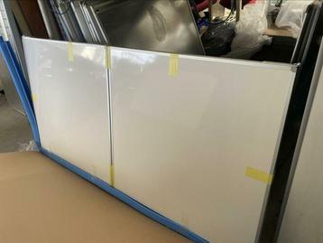Whiteboards Mega groot 100 x 200 cm uitklapbaar tot 400 cm beschikbaar voor biedingen