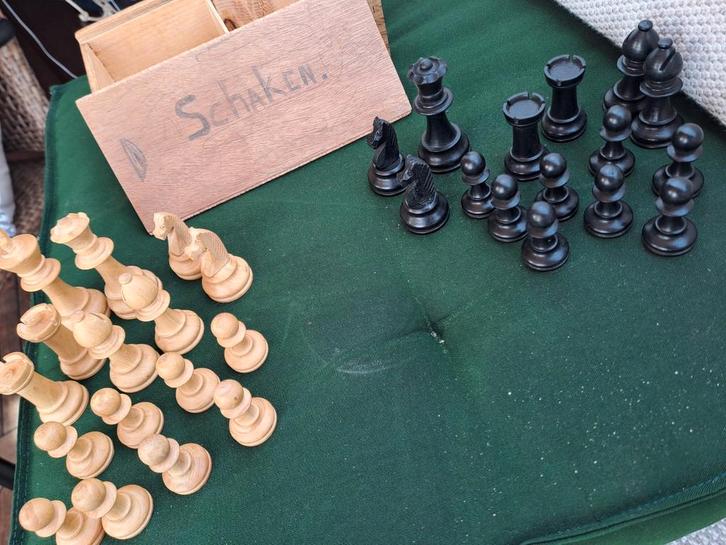 Vintage Staunton Houten Schaakspel met Doos, Antiek en Kunst, Antiek | Speelgoed, Ophalen of Verzenden