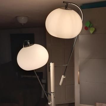 witte jaren 70 Dijkstra mushroom space age lamp zwenkarmen beschikbaar voor biedingen