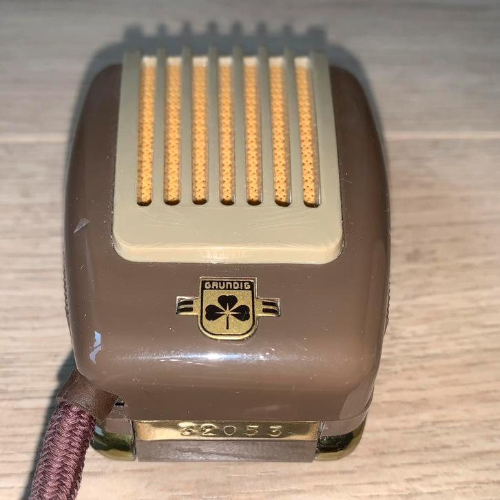 Vintage Grundig Dynamische Microfoon GDM10 uit jaren’60 ZGAN, Muziek en Instrumenten, Microfoons, Zo goed als nieuw, Overige typen