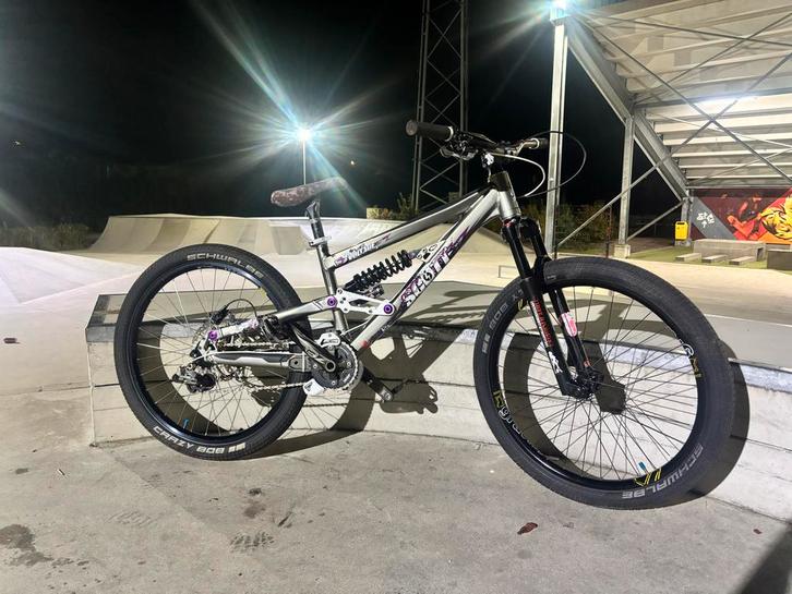 Scott Voltage FR10 26 inch - Freeride Bike, Fietsen en Brommers, Fietsen | Mountainbikes en ATB, Gebruikt, Heren, Overige merken