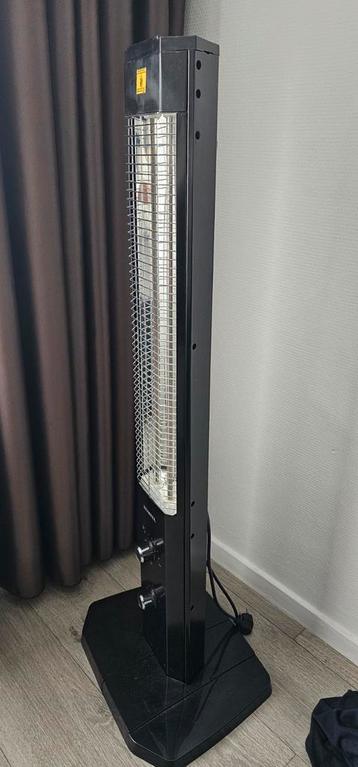 Kumtel Terrasverwarmer - Staand Model z.s.m weg beschikbaar voor biedingen