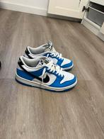 Nike Dunk Low University Blue, Kleding | Dames, Schoenen, Ophalen of Verzenden, Gedragen, Blauw, Sneakers of Gympen