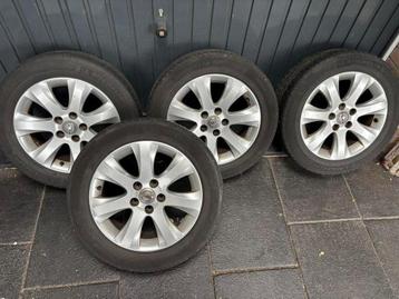 Opel sportvelgen met banden 16 inch astra vectra meriva  etc beschikbaar voor biedingen