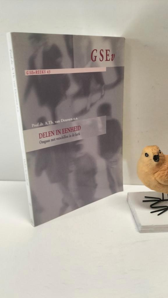 Deursen, Prof. Dr. A. Th. Van e.a. ; Delen in eenheid, Boeken, Godsdienst en Theologie, Gelezen, Christendom | Protestants, Ophalen of Verzenden