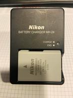 Nicon Battery charger MH-24, Audio, Tv en Foto, Ophalen of Verzenden, Zo goed als nieuw