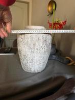 Witte Betonlook Vaas - Zware Kwaliteit, Huis en Inrichting, Woonaccessoires | Vazen, Steen, Wit, Ophalen of Verzenden, Zo goed als nieuw