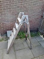 Houten Trap - Gebruikt, Doe-het-zelf en Verbouw, Ladders en Trappen, Ophalen, Gebruikt, Trap, Minder dan 2 meter