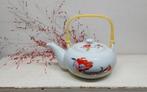 Porseleinen Japans theepotje, Antiek en Kunst, Antiek | Porselein, Ophalen of Verzenden