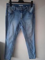 Aparte red button skinny jeans 40 nu 5,00, Ophalen of Verzenden, Zo goed als nieuw, Blauw, W30 - W32 (confectie 38/40)