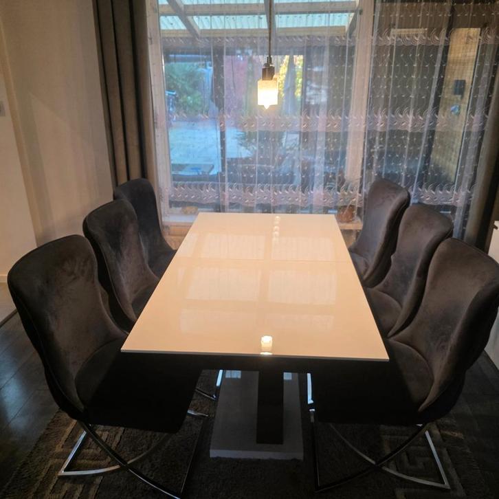 Eettafel met eetkamerstoelen, Huis en Inrichting, Complete eetkamers, 4 tot 6 stoelen, Ophalen of Verzenden