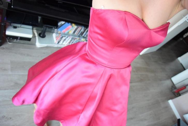 Sherri Hill - prachtige elegante strapless roze jurk - XS, Kleding | Dames, Jurken, Zo goed als nieuw, Maat 34 (XS) of kleiner