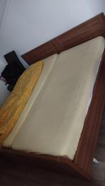 Twee persoons verstelbaar bed + matrassen, Huis en Inrichting, Ophalen, Bruin, Tweepersoons, 180 cm