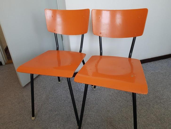 Stoel zonder leuning 2 stuks, Huis en Inrichting, Stoelen, Gebruikt, Twee, Hout, Metaal, Overige kleuren, Ophalen