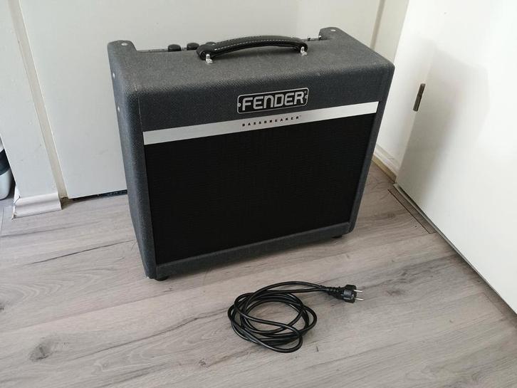 Fender Bassbreaker 1x12 15 Watt Tube amp Buizenversterker, Muziek en Instrumenten, Versterkers | Bas en Gitaar, Zo goed als nieuw