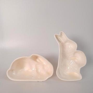 2x antiek vintage bakvorm puddingvorm - konijn en haas  beschikbaar voor biedingen
