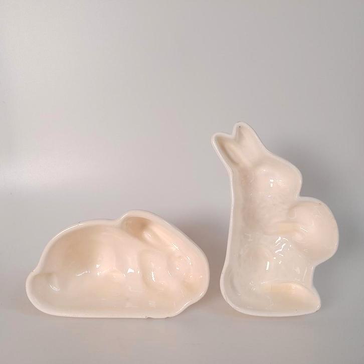 2x antiek vintage bakvorm puddingvorm - konijn en haas, Verzamelen, Mineralen en Fossielen, Ophalen of Verzenden