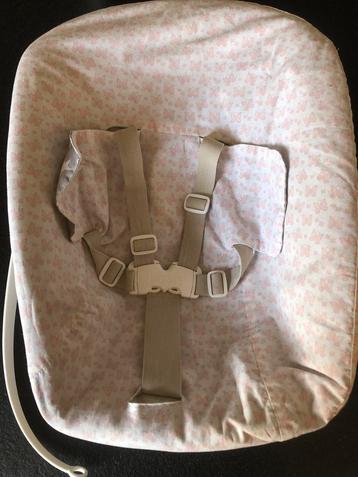 2x Newbornset stokke trip trap stoel 