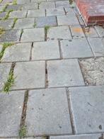 Gratis tuintegels 30 x 30. Ophalen, Tuin en Terras, Gebruikt, Ophalen of Verzenden, 10 m² of meer, Beton