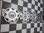 17 inch wieldoppen VW golf polo touran enz., Auto diversen, Wieldoppen, Ophalen of Verzenden, Zo goed als nieuw