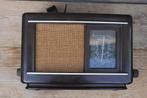 Philips Radio klein 208U bakeliet uit 1944 nummer B 50954, Ophalen of Verzenden, Gebruikt, Radio